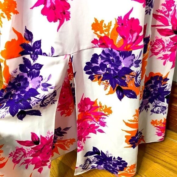 NWT BAR III Floral Maxi Dress - Picture 10 of 14